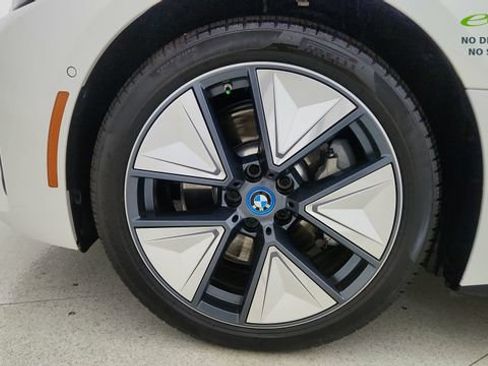 Used 2023 BMW i4 eDrive35 w/ Premium Package RWD image 56