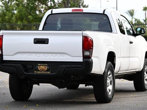 Used 2020 Toyota Tacoma SR RWD image 8