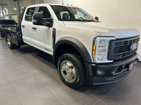 Used 2024 Ford F550 4x4 Crew Cab Super Duty image 2