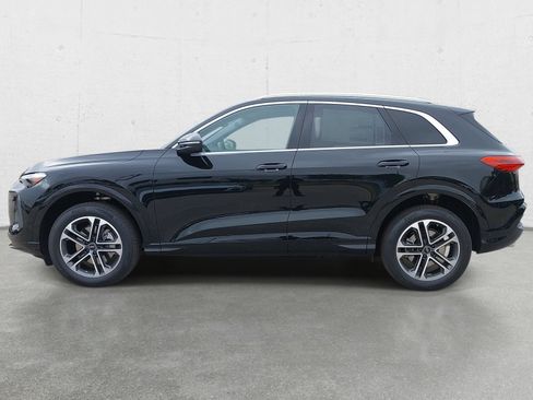 New 2026 Audi Q5 Premium Plus AWD/4WD image 8