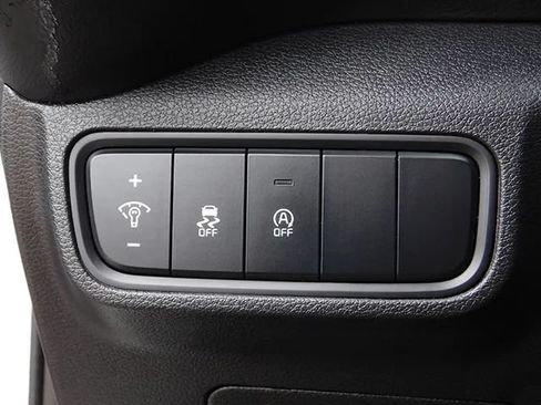 Used 2023 Kia Soul LX w/ Option Group 015 FWD image 21