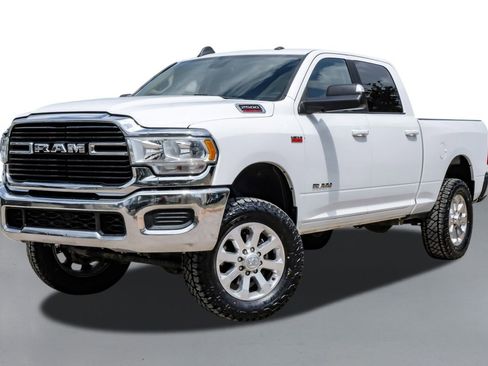 Used 2020 RAM 2500 Big Horn AWD/4WD image 4