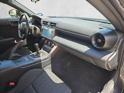Used 2024 Toyota GR86 RWD image 20