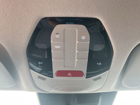 Used 2025 Kia K4 FWD image 16