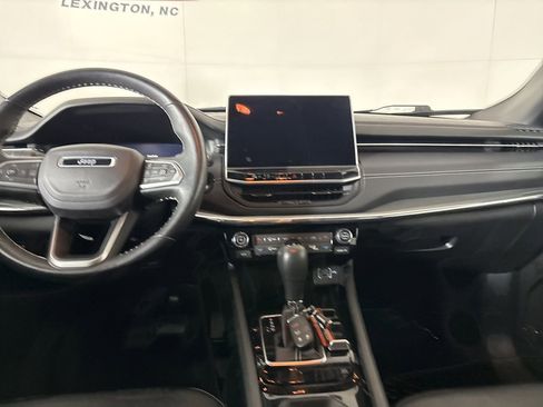 Used 2022 Jeep Compass High Altitude image 23