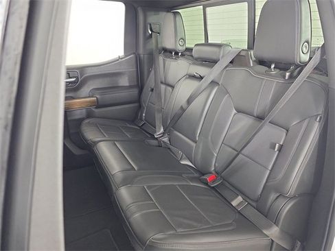 Used 2022 Chevrolet Silverado 1500 High Country image 22