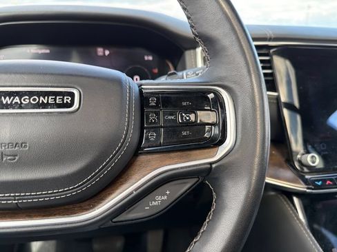 Used 2023 Jeep Grand Wagoneer Series II AWD/4WD image 16