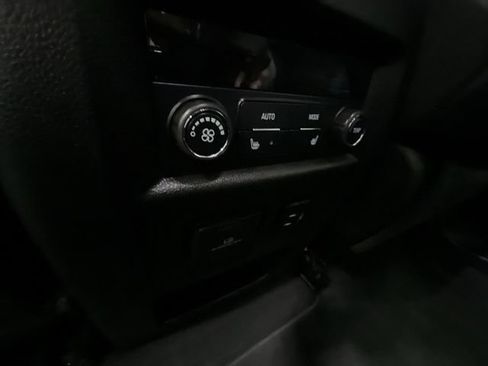 Certified 2018 Chevrolet Traverse Premier w/ Redline Edition AWD/4WD image 23