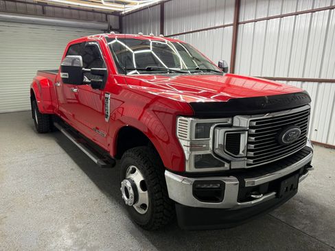 Used 2021 Ford F350 Lariat w/ Lariat Ultimate Package AWD/4WD image 1