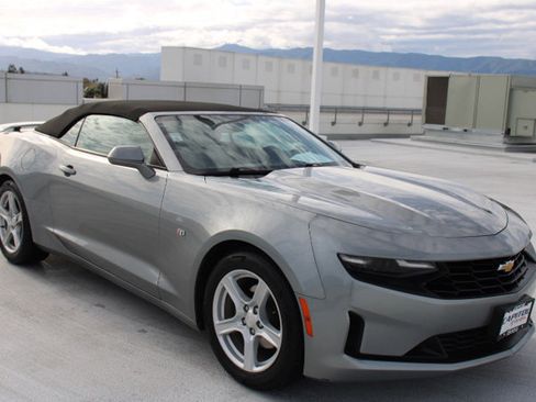 Used 2023 Chevrolet Camaro LT image 2