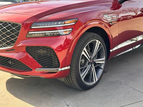 Used 2025 Genesis GV80 3.5T e-SC image 9