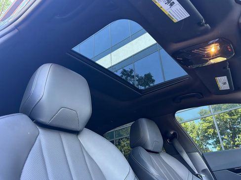 Used 2024 BMW 530i image 20