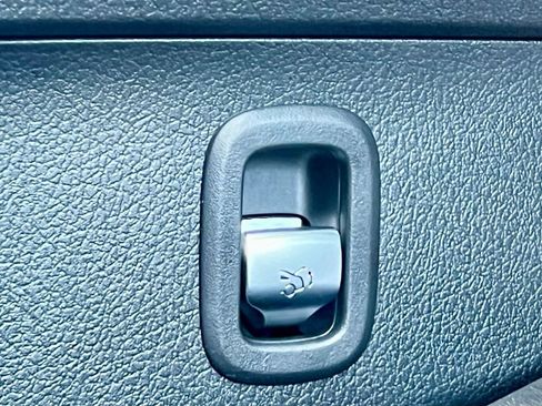 Certified 2026 Mercedes-Benz C 300 4MATIC Sedan image 42