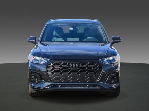 Used 2025 Audi SQ5 Premium Plus image 6