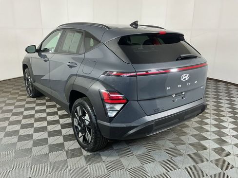 Used 2024 Hyundai Kona SEL AWD/4WD image 13