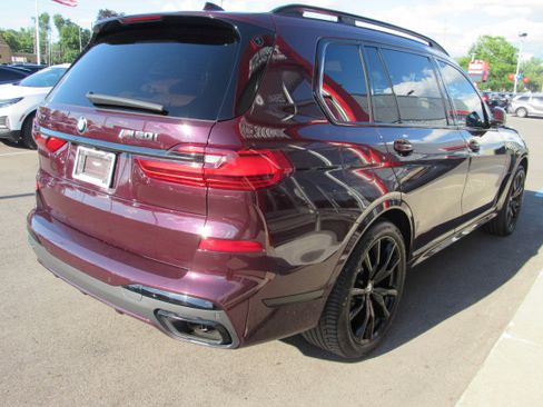 Used 2022 BMW X7 M50i AWD/4WD image 5