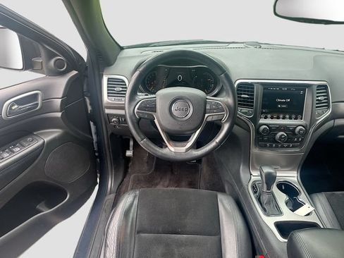 Used 2018 Jeep Grand Cherokee Altitude AWD/4WD image 24