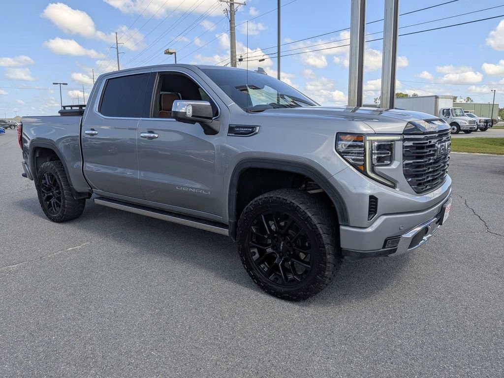 Used 2025 GMC Sierra 1500 Denali Ultimate AWD/4WD image 2