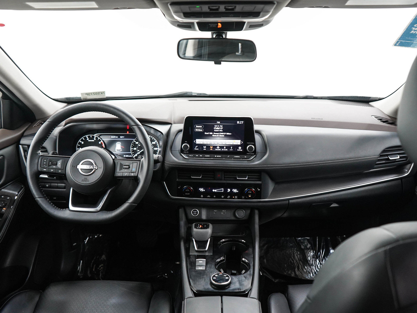 Used 2023 Nissan Rogue SV w/ SV Premium B Package AWD/4WD image 13