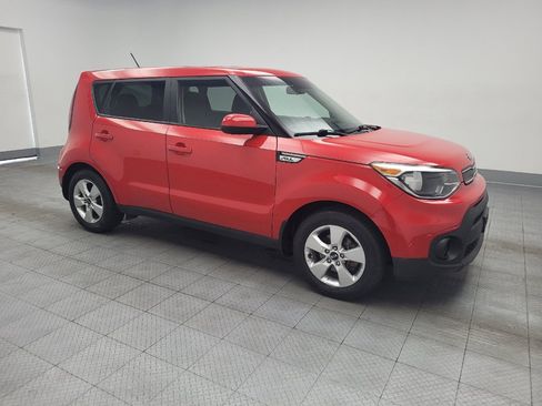 Used 2019 Kia Soul FWD image 11