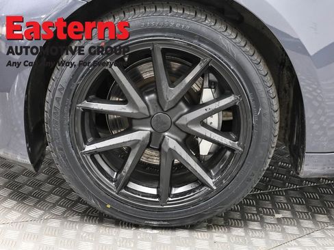 Used 2023 Tesla Model 3 Standard Range image 27