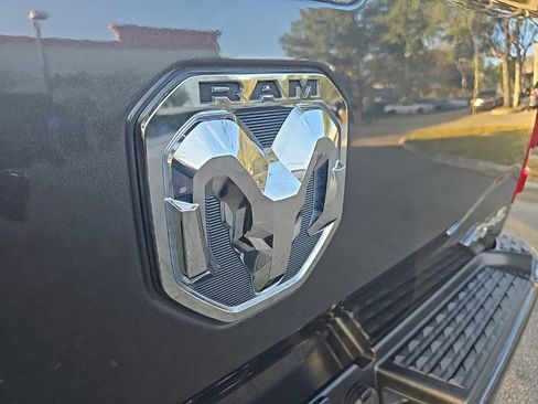 Used 2024 RAM 2500 Laramie image 38