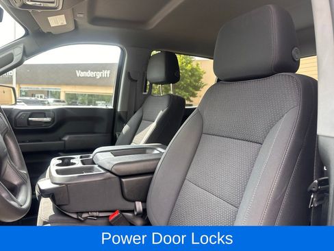 Used 2022 Chevrolet Silverado 1500 Custom Trail Boss image 17