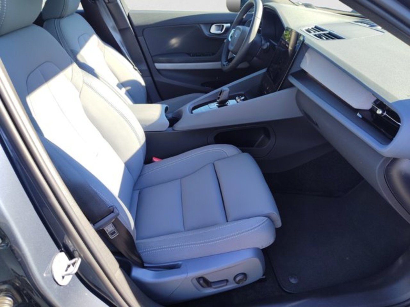 Used 2024 Polestar Polestar 2 AWD/4WD image 19