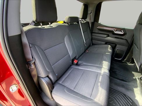 Used 2024 Chevrolet Silverado 1500 RST AWD/4WD image 19