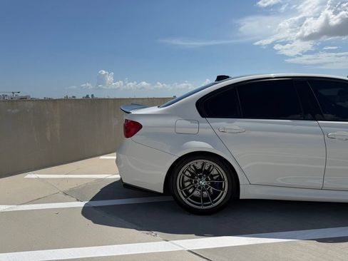 Used 2018 BMW M3 RWD image 19