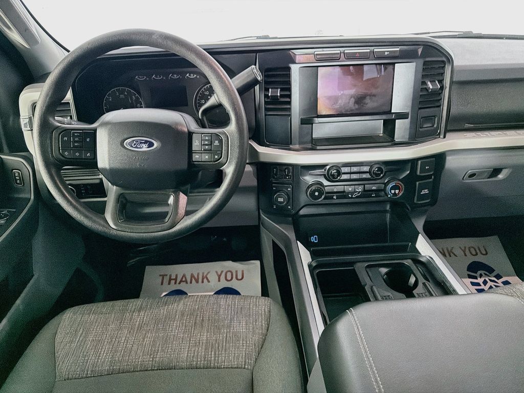Used 2024 Ford F250 XLT AWD/4WD image 21