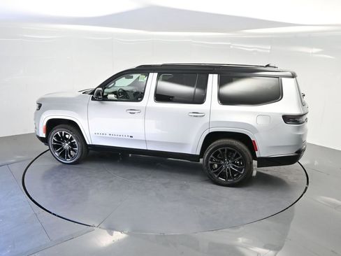 Used 2024 Jeep Grand Wagoneer Series II w/ Quick Order Packagew 28T image 50