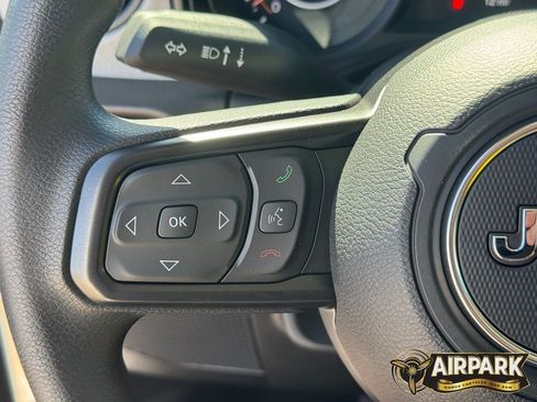 New 2026 Jeep Gladiator Sport AWD/4WD image 22