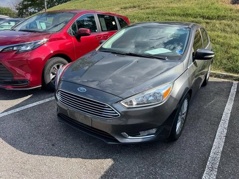 Used 2018 Ford Focus Titanium FWD image 6