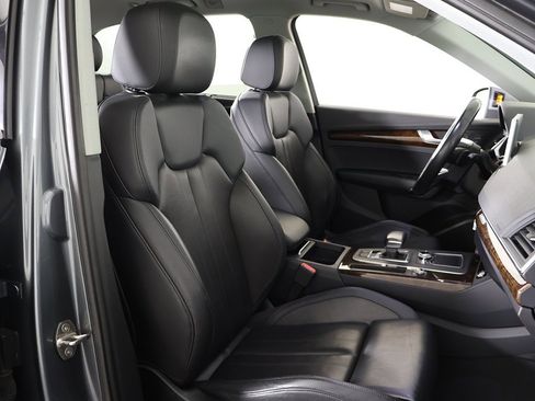 Used 2018 Audi Q5 2.0T Premium Plus w/ Premium Plus Package image 32