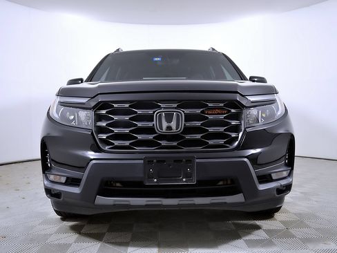 Used 2023 Honda Passport TrailSport image 5