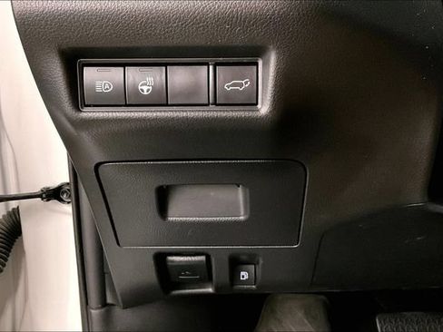 Used 2024 Toyota Grand Highlander AWD image 39