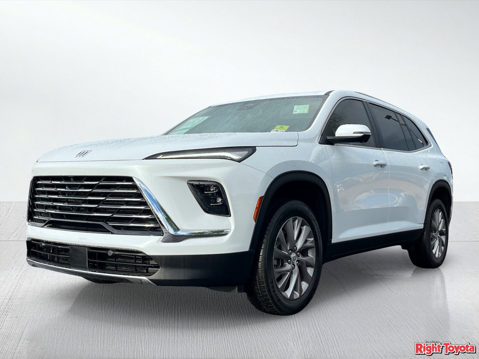 Used 2026 Buick Enclave Preferred FWD image 2