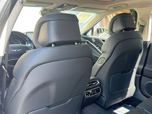 Used 2021 Genesis G80 2.5T w/ Prestige Package RWD image 38