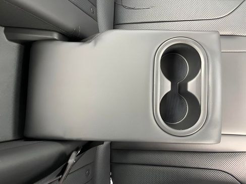 New 2025 Hyundai Elantra Limited image 20