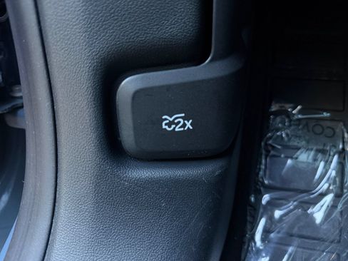 Used 2024 Ford Escape ST-Line w/ Tech Pack #1 AWD/4WD image 46