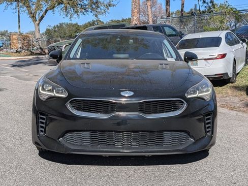 Used 2018 Kia Stinger Premium image 2