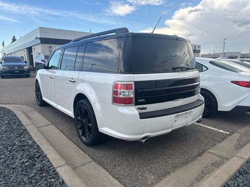 Used 2019 Ford Flex SEL w/ Equipment Group 202A AWD/4WD image 5