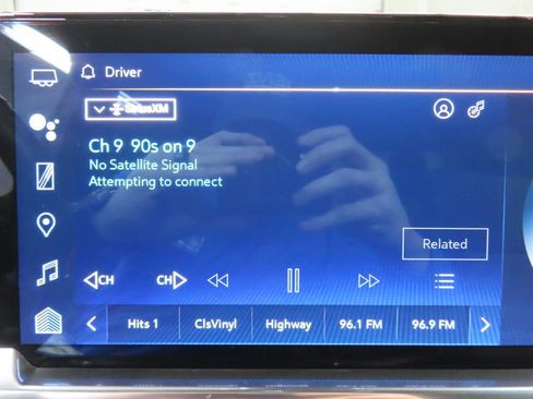 Used 2024 Chevrolet Silverado 2500 High Country w/ High Country Premium Package image 23