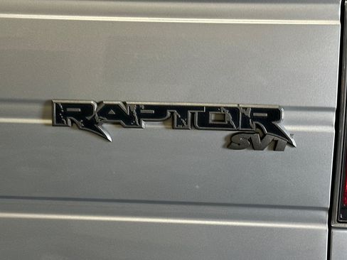 Used 2012 Ford F150 Raptor w/ Raptor Luxury Pkg AWD/4WD image 47
