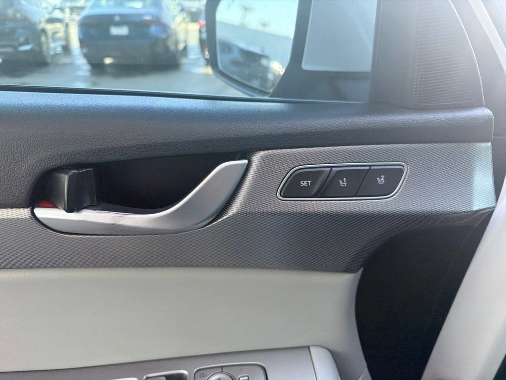 Used 2020 Hyundai Palisade SEL FWD image 6