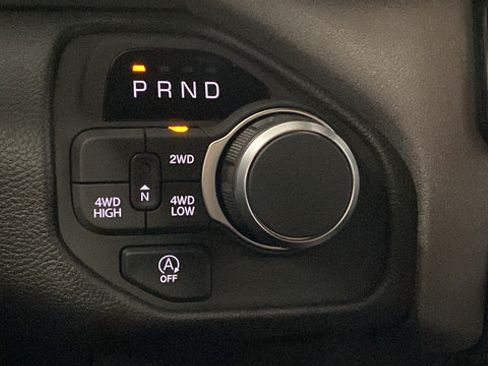 New 2026 RAM 1500 Tradesman AWD/4WD image 18