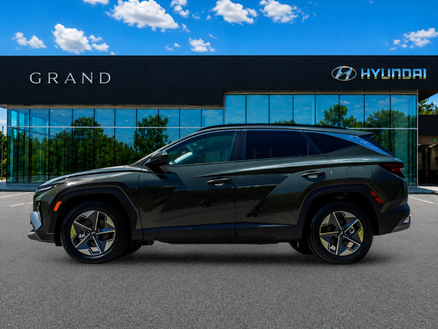 New 2026 Hyundai Tucson SEL FWD image 3