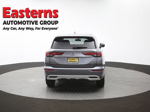 Used 2024 Mitsubishi Outlander SE FWD image 36