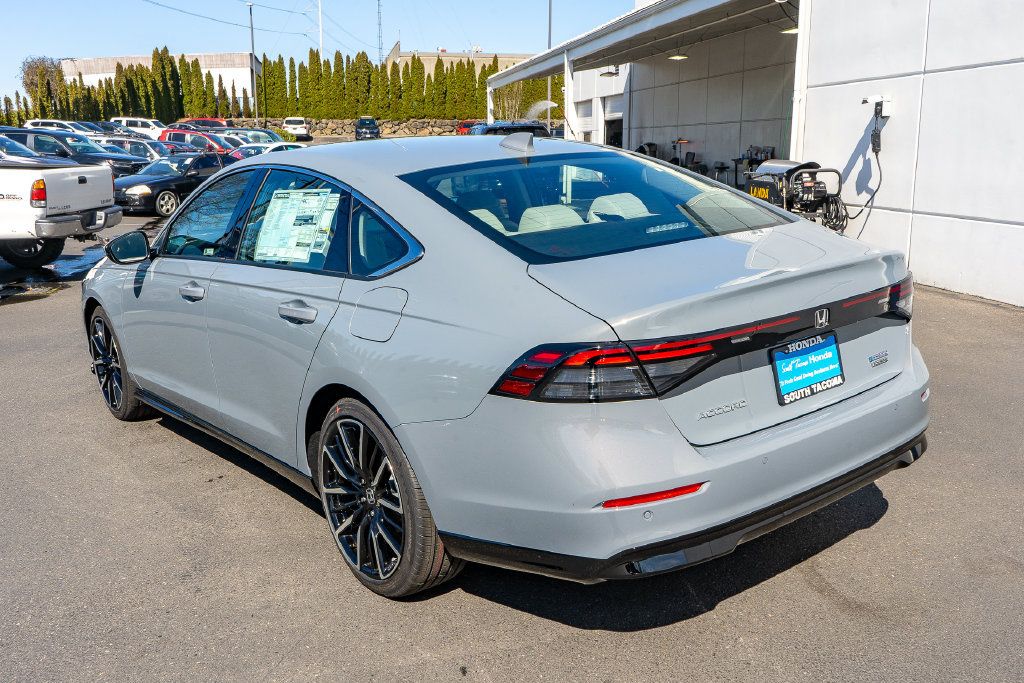 New 2026 Honda Accord Touring image 8